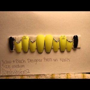 Yellow & Black Designer Press on Nails
